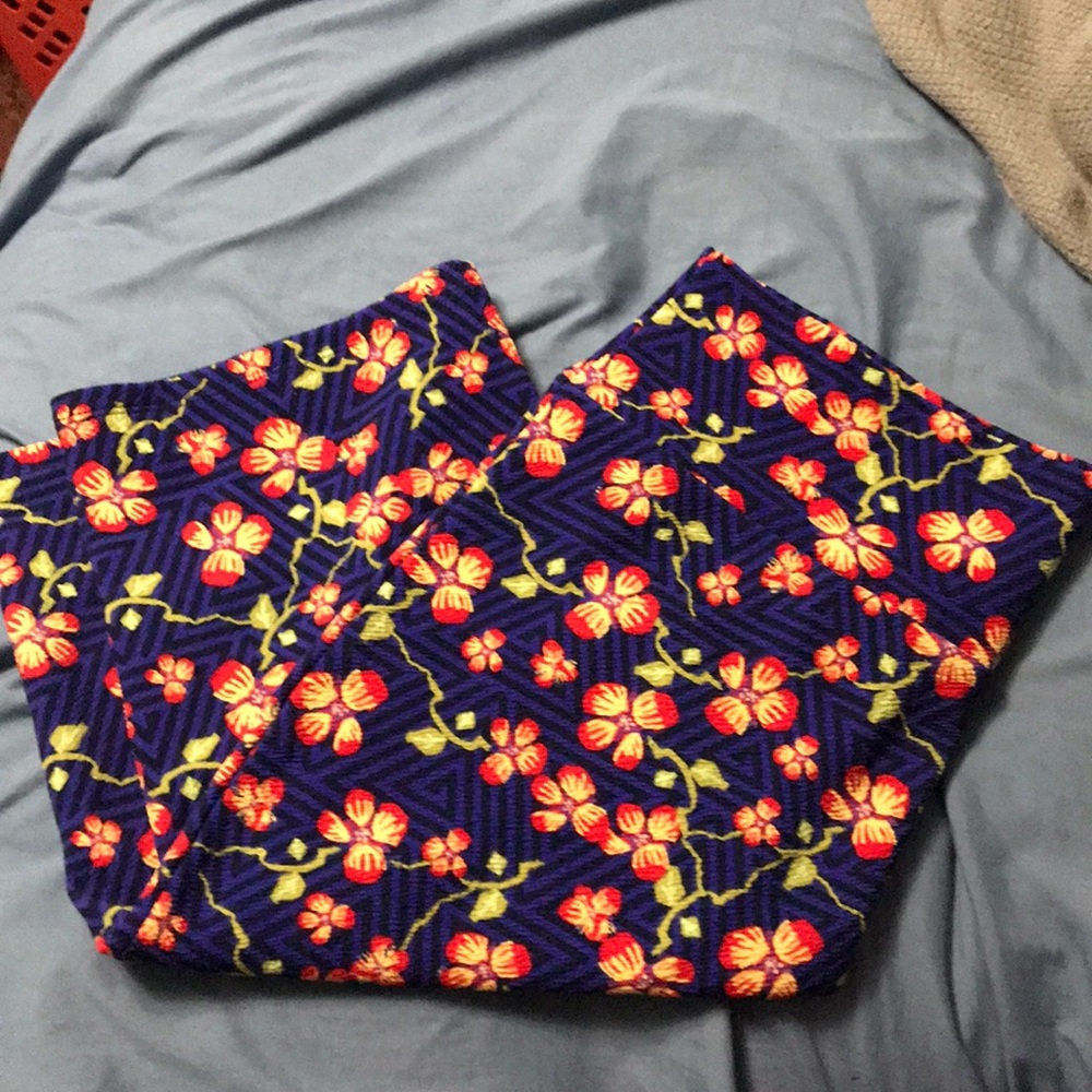 LuLaRoe Cassie